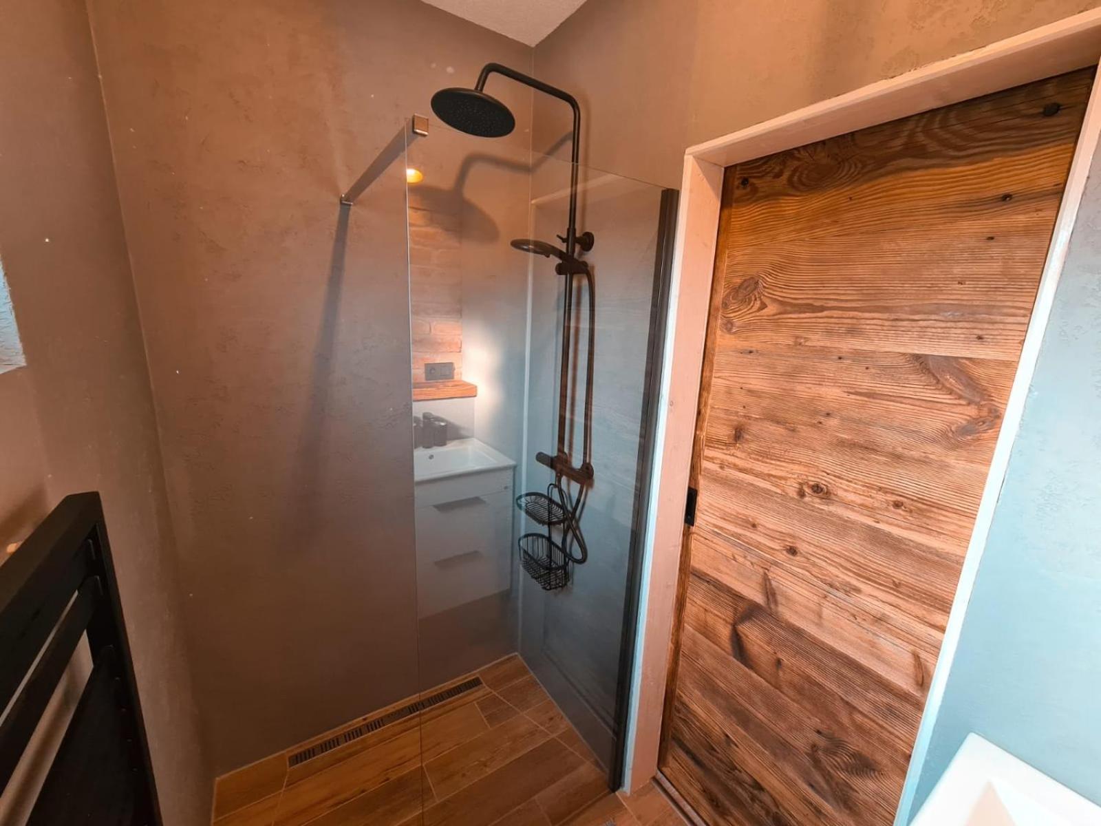 Liptovalley- Mobilne Domy S Wellnessom Liptovska Kokava Экстерьер фото